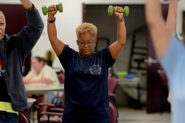 lady lifting weights